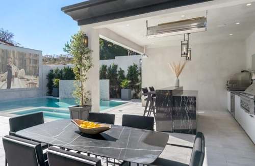 The Flats Villa | Lavish Beverly Hills Estate