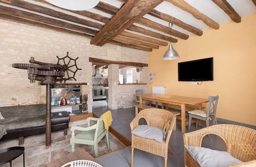Saint-Georges-sur-Cher House | Le Pressoir Cottage for 8 – Le Petit Villeneuve