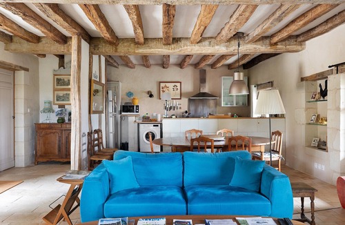 Cravant-les-Coteaux Apartment | Le Trianon Isabelle de Maillé – Relais du Château de Sonnay Holiday Homes