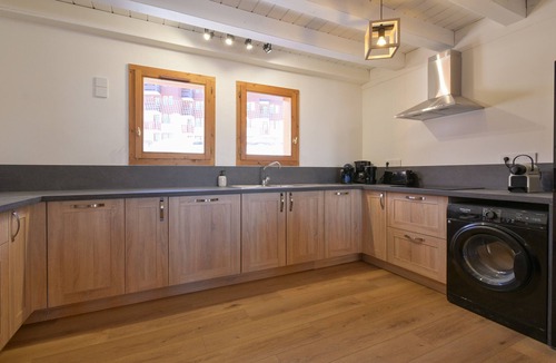 Belle Plagne Apartment | Lesetoilesdelaplagne Chalet 17 Apartment with Mountain View and Balcony