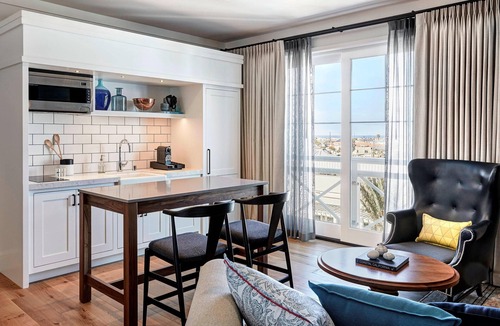 West Newport Hotel | Lido House, Autograph Collection