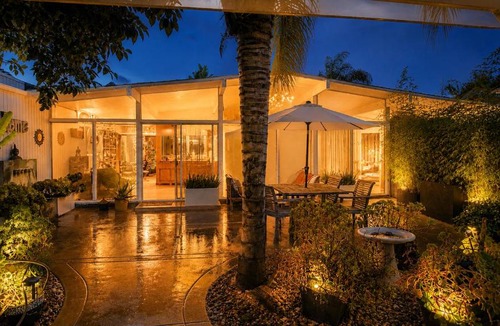 Loma Alta House | LOOK and BOOK! Midcentury Modern Home near Beach!