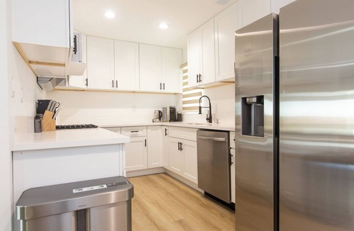 Valinda House | Lovely 3-bedroom house with AC in pleasant La Puente