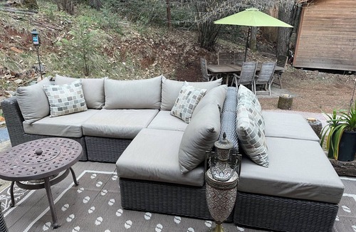 Foresthill House | Lovely Cabin House With Outdoor Hot Tub At Way Woods Retreat