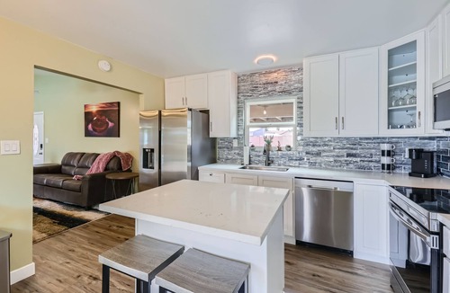 Villa De Paz House | Lovely Oasis in the Desert Close to State Farm Stadium