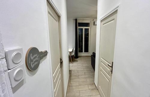 La Joliette Apartment | Lumineux 2P Climatisé La Joliette Vieux Port Panier Marseille 13002 Netflix