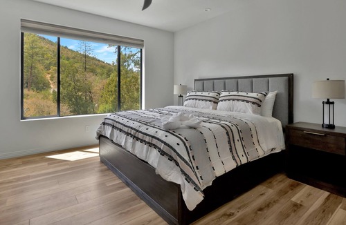 Prescott House | *Lux*Retreat 5 Min from Downtown*Amazing Views*