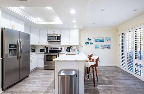 Laguna Niguel House | Luxe 2-Story Oasis with Private Pool & Backyard