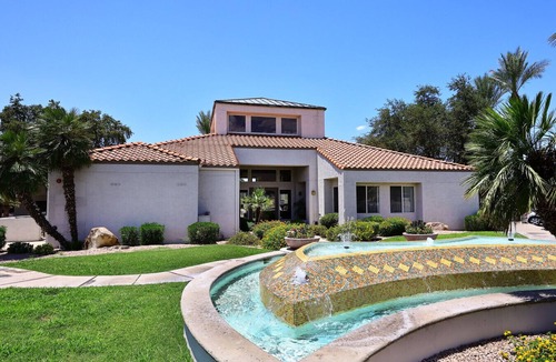 Central Scottsdale Condo | Luxe New Condo in Scottsdale! Minutes from Mayo Clinic , Golf, Major Events!