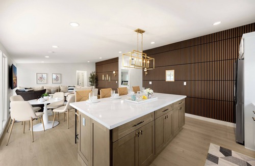 Southwest Anaheim House | Luxurious 5-Bedroom Villa with Pool near Disney - Beautiful Family Retreat