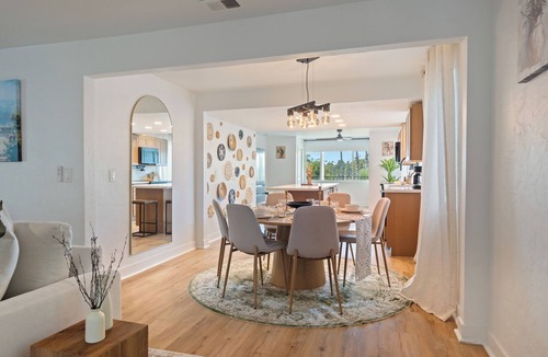 Mount Helix House | Luxury 6BR Estate - Pool, Spa, Movie Theater, Game Room, Bar, & Outdoor Dining