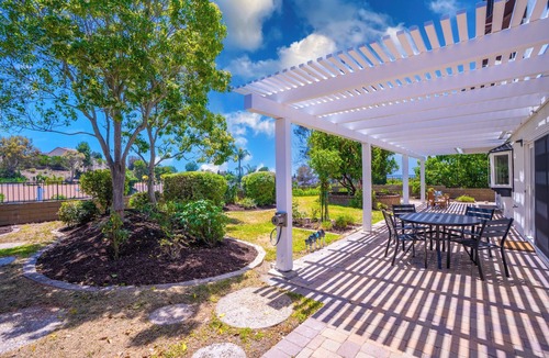 Mission Viejo House | Luxury 6BR Mission Viejo Home Near Disneyland & OC Beaches