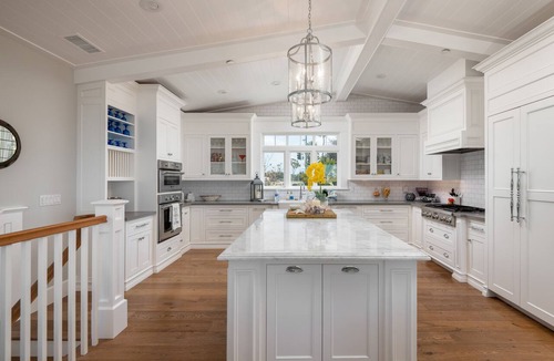Carlsbad House | Luxury Beachfront Family Retreat | Stunning Ocean View, Private Hot Tub, Home Cinema