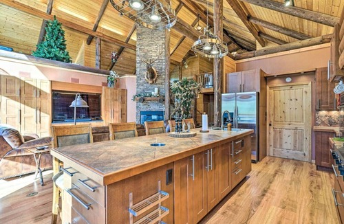 Prescott House | *Luxury Cabin in the Pines *BBQ