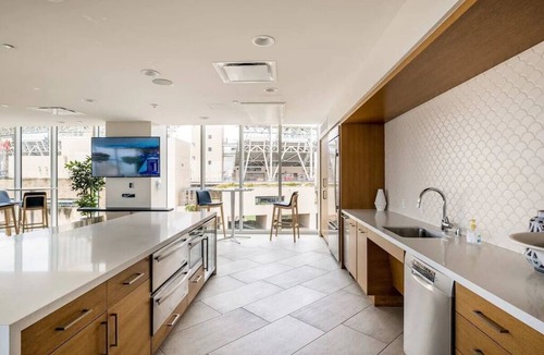 East Village Apartment | Luxury Downtown Space
