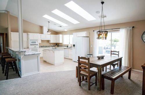 San Luis Obispo House | Luxury Estate in Foothills of SanLuisObispo with Farm Animals + Hike, Sleeps 12
