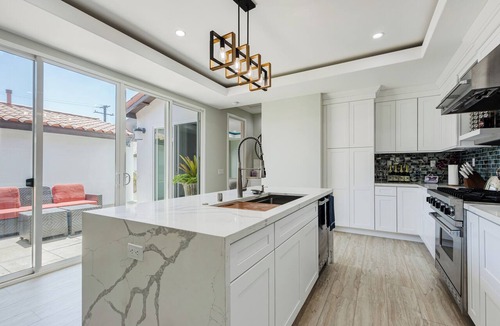 Garden Grove House | Luxury Guest House with High-end Design