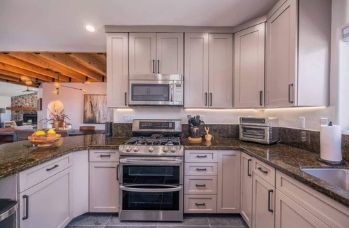Prescott Cabin | Luxury Prescott Retreat with Casita, Spa, Patios!