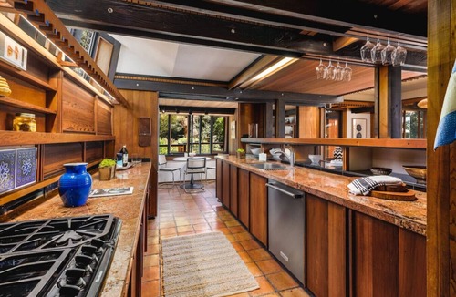 Santa Rosa House | Luxury Santa Rosa Wine Country Home with Pool & Views
