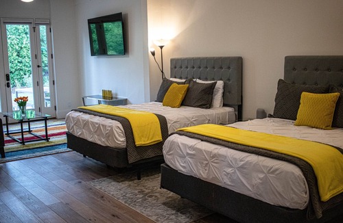 Old Las Palmas Villa | Luxury Villa - Movie Colony, Priv Pool, Walk to DT