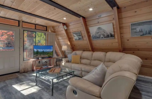 Sunnyside Ski Chalet | Magical A- frame Chalet in fabulous Tahoe City, walking distance to the lake