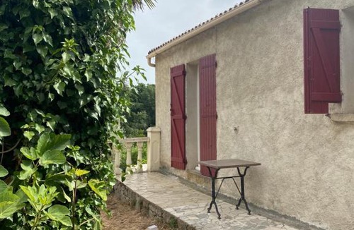 Corte House | Maison à Corte (Centre Corse) avec piscine et jardin