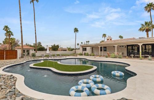 Paradise Valley Village House | Maison 1975-Chic Luxury Retreat