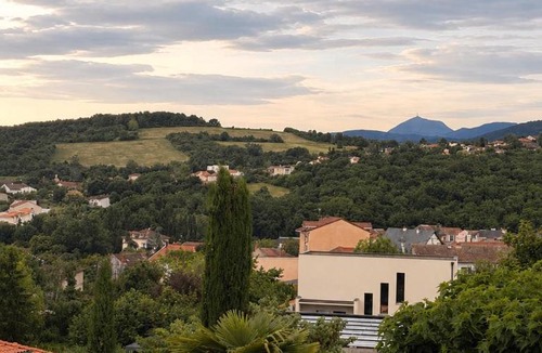 Chatel-Guyon House | Maison authentique - vue panoramique