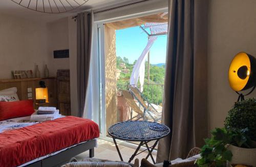 Roussillon House | Maison d'hôtes Une hirondelle en Provence