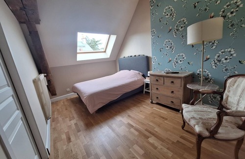 Barriere Saint Marc House | Maison Proche Centre Ville Avec Piscine et Jardin, Idéale Pour les Familles