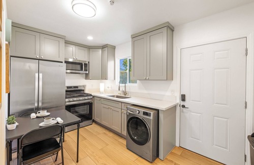 Ontario Cottage | @Marbella Lane - Serene Haven Retreat