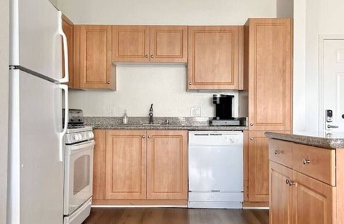 Marina del Rey Apartment | Marina del Rey 2BR Near SoFi Stadium & LAX