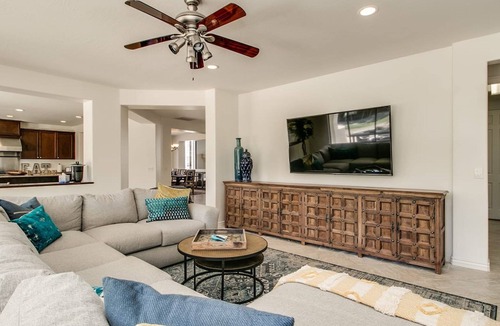 Litchfield Park House | Massive Litchfield Park home with Backyard Oasis!