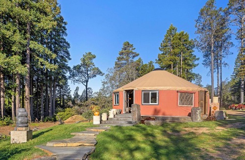 Gualala House | Mendocino Stone Ranch Compound, by Vinifera Homes