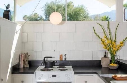Araby House | Midcentury Perfection in Palm Springs