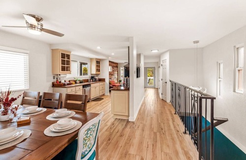 Townsite House | Mile to Beach! Pool Table & Hot tub! Pet Friendly!