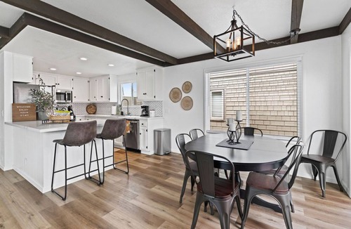 South Mission Beach Condo | Mission Beach gem, steps to the sand! 3br/2 ba