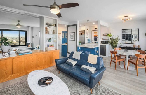 Mission Hills Apartment | Mission Hills 2BR | City Views & Covered Parking