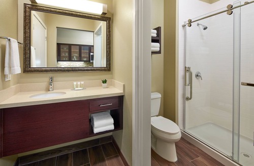 Anaheim Resort Apartment | Mobility-Accessible King Studio, Anaheim