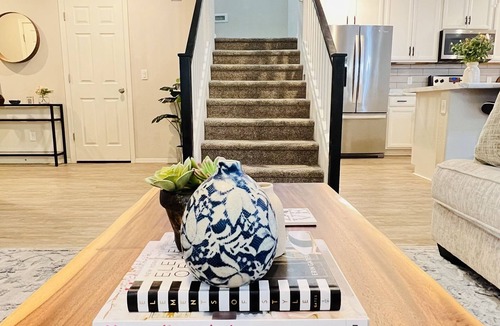 Sycamore Farms House | Modern 3 Br, 2.5ba desert villa