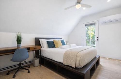 Downtown Los Angeles House | Modern 3BR Home Near USC, Museums & Coliseum
