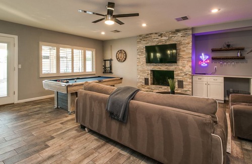 Scottsdale Country Acres House | Modern Chic Old Town Home w/ Game Room and Backyard Oaisis!