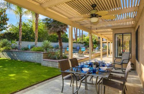 Araby House | Modern Club Med Oasis