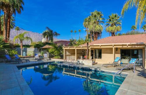 Araby House | Modern Club Med Oasis