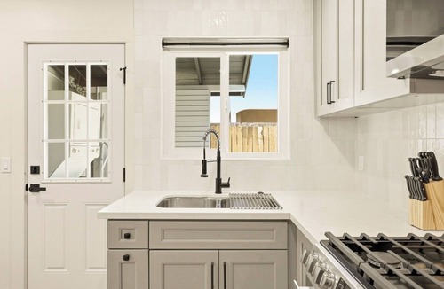 Imperial Beach House | Modern Coastal Escape w/Private Yard