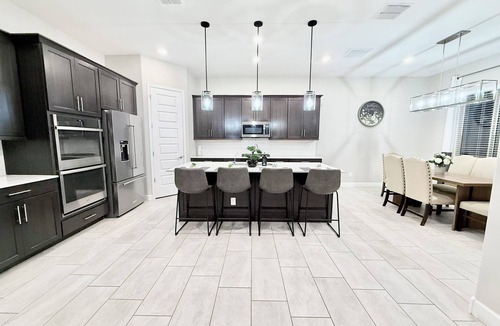 South Mountain House | Modern Custom Home in Gated Central Phoenix Community