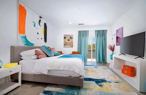 B-Bar-H Ranch House | Modern Desert Oasis – Pool, Spa and Mountain Views