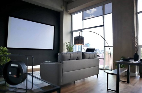 Downtown Sacramento Apartment | Modern Industrial loft in Downtown Sacramento