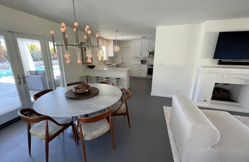 Araby House | Modern midcentury home Palm Springs with heated pool
