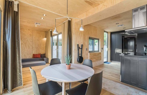 Paradise Valley Village House | Modern Poolside Retreat- Mini Golf, Fire Pit +MORE